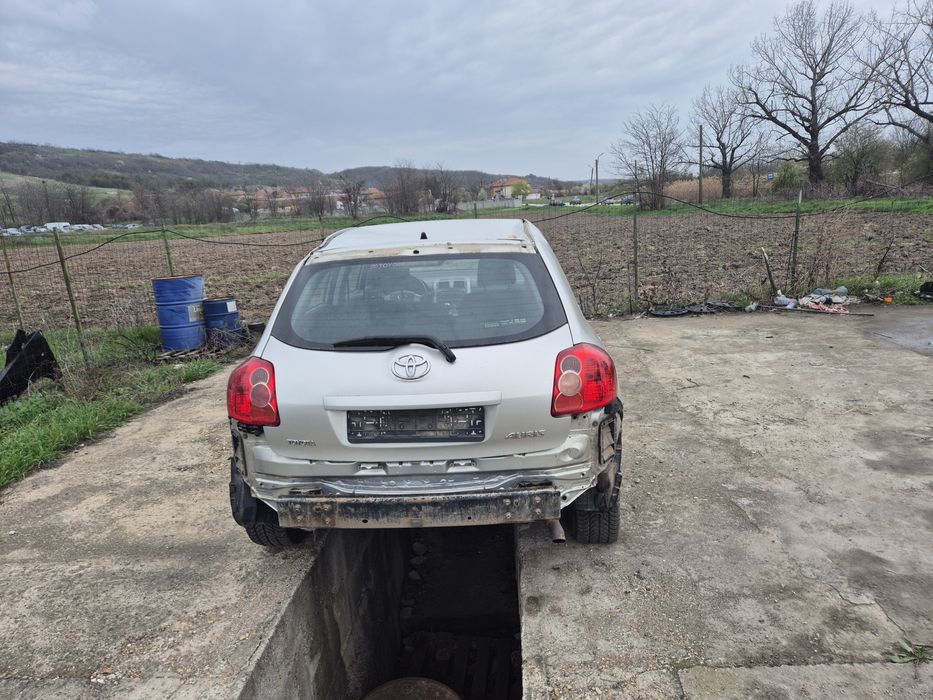 Тойота Аурис 1.6,124,к.с, бензин на части.  Toyota  Auris.