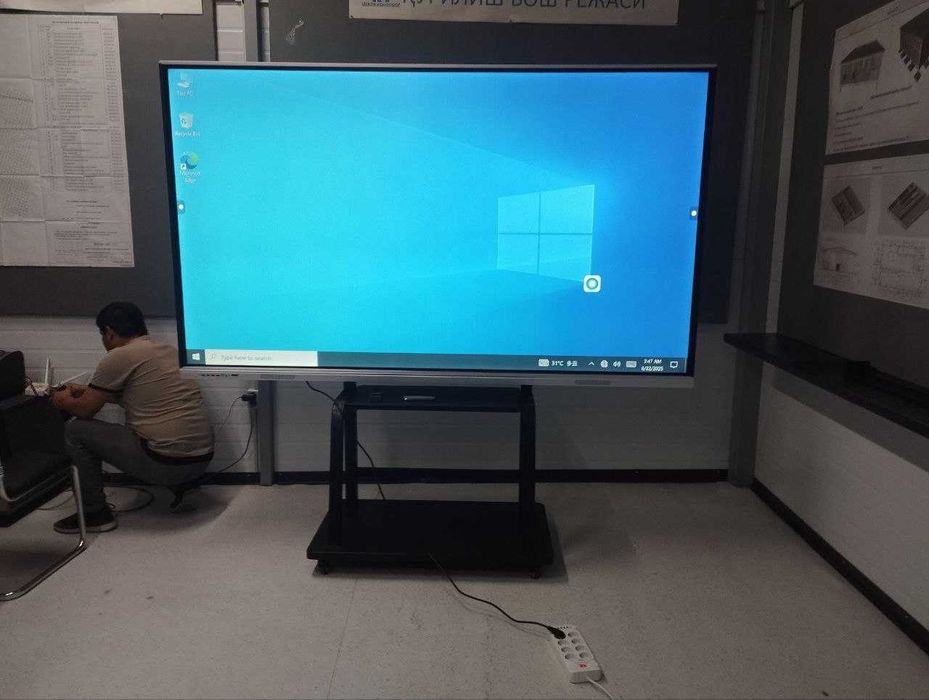 Интерактивная доска все размеры есть с низкой ценой, гарантия