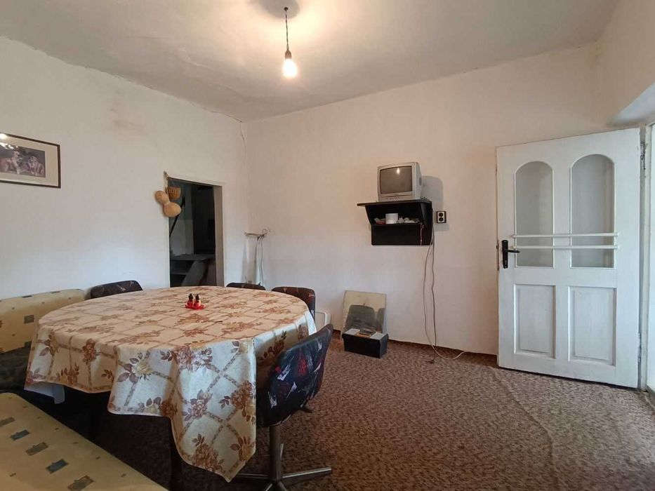 Продава се Къща в с. Върбица, Област Велико Търново - 70 кв.м за 328 €/кв.м - Снимка #3