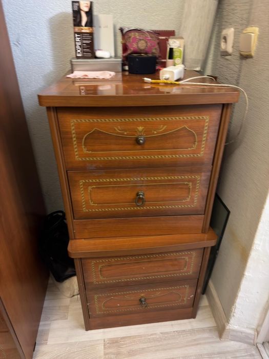 Спальный гарнитур