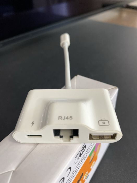 Adaptor retea Iphone 3-in-1