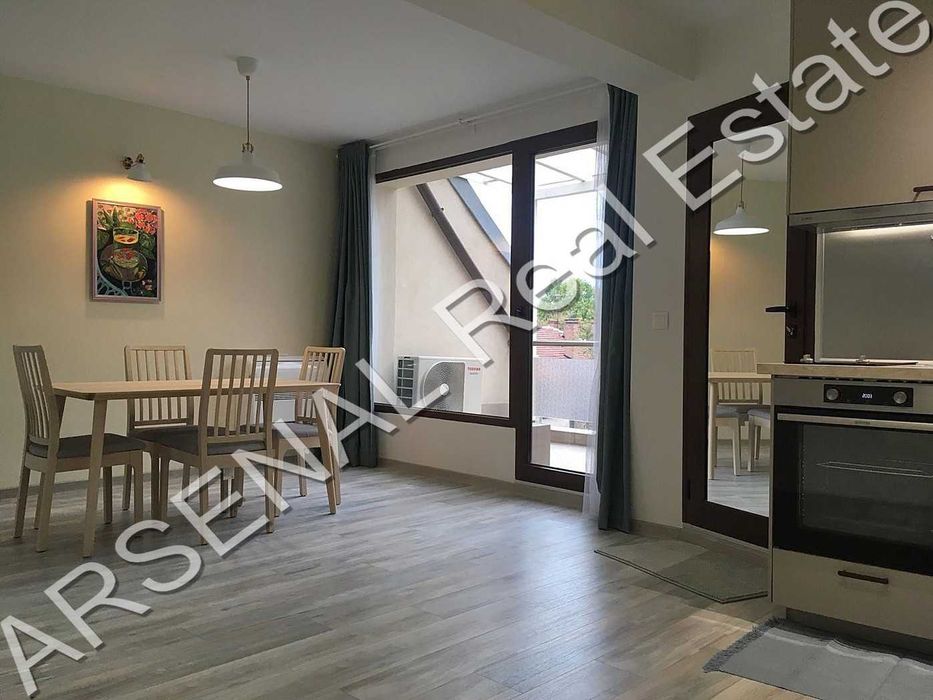 Дава се под наем Двустаен апартамент в София, Център - 82 кв.м за 650 € - Снимка #2