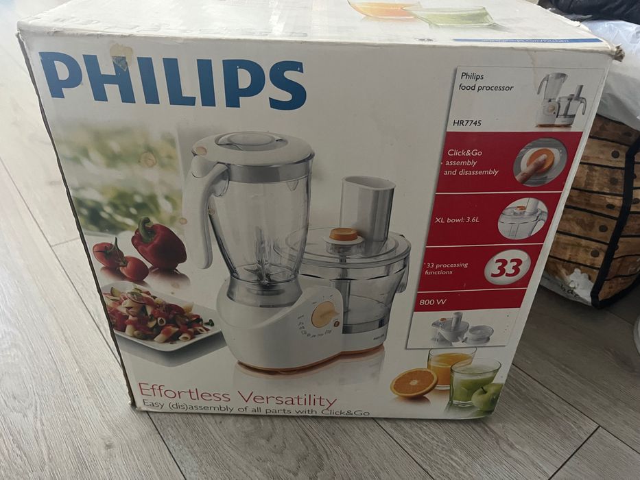 Vând robot de bucătărie Philips