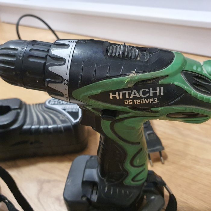 Комплект Винтоверт Hitachi