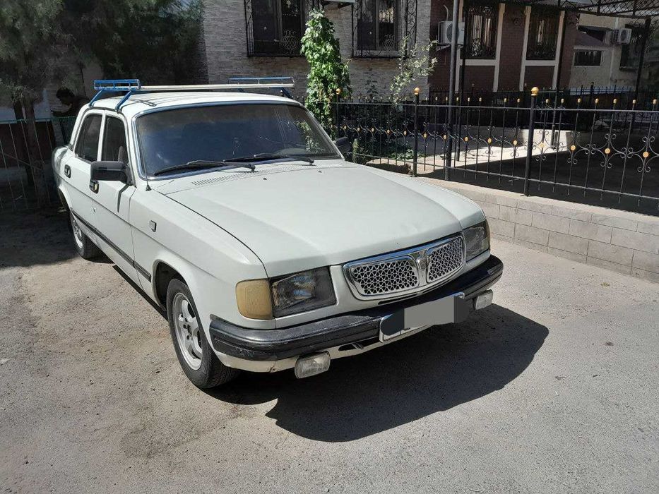 Продается Волга Газ 3110 карбюраторный, без газа. срочно