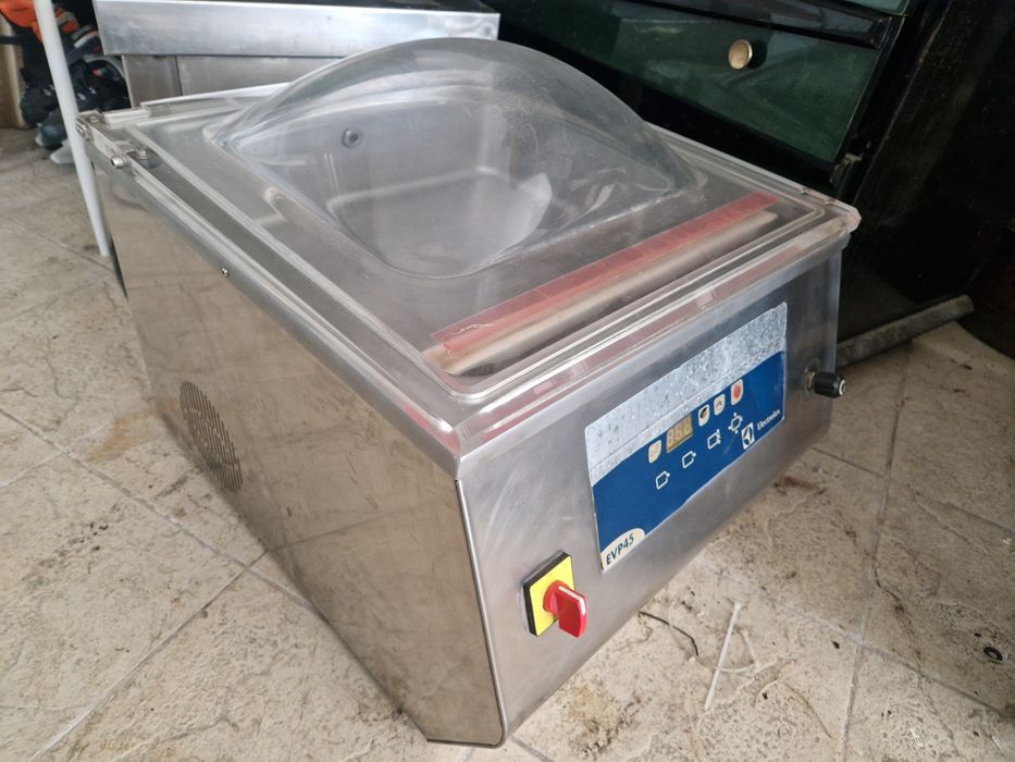 Mașina gătit 4-6 ochiuri cu sau fara banc, din inox