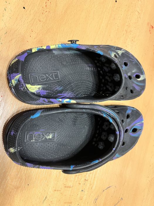 Crocs next marimea 4 UK