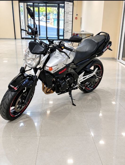 Suzuki gsr600 gsr 600