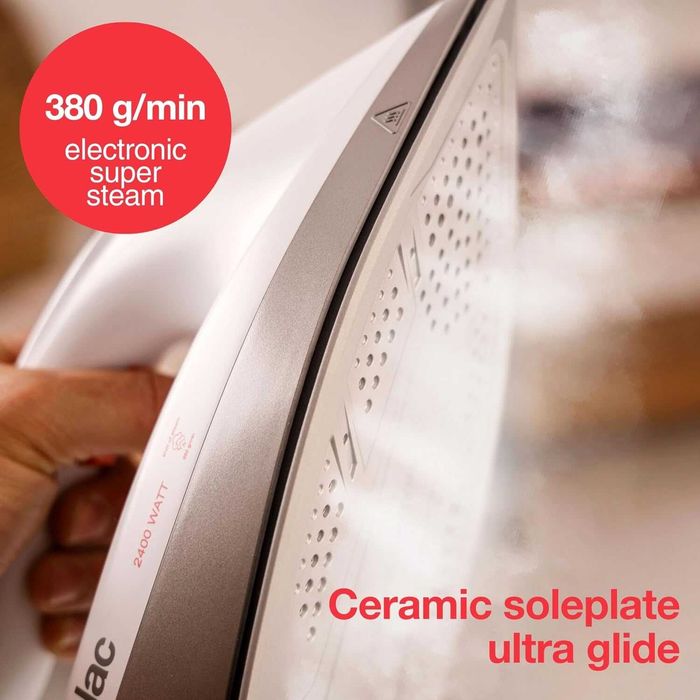 Парогенераторна ютия Solac CPB620, 2400W, 6.5 Bar, 1,5 L керамика