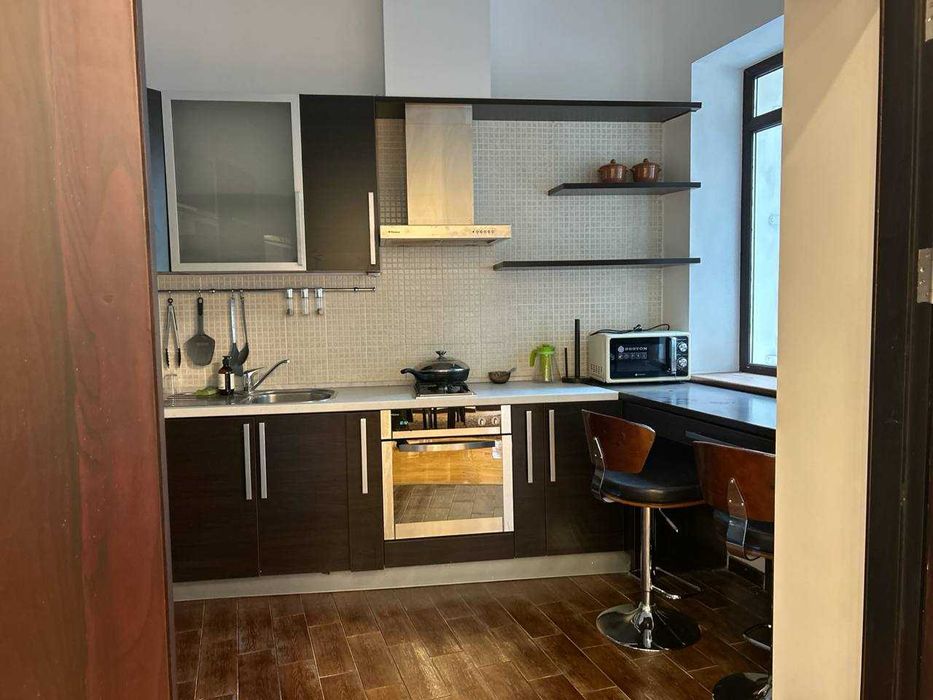 Сдаётся 3-комнатная квартира в Ц-1