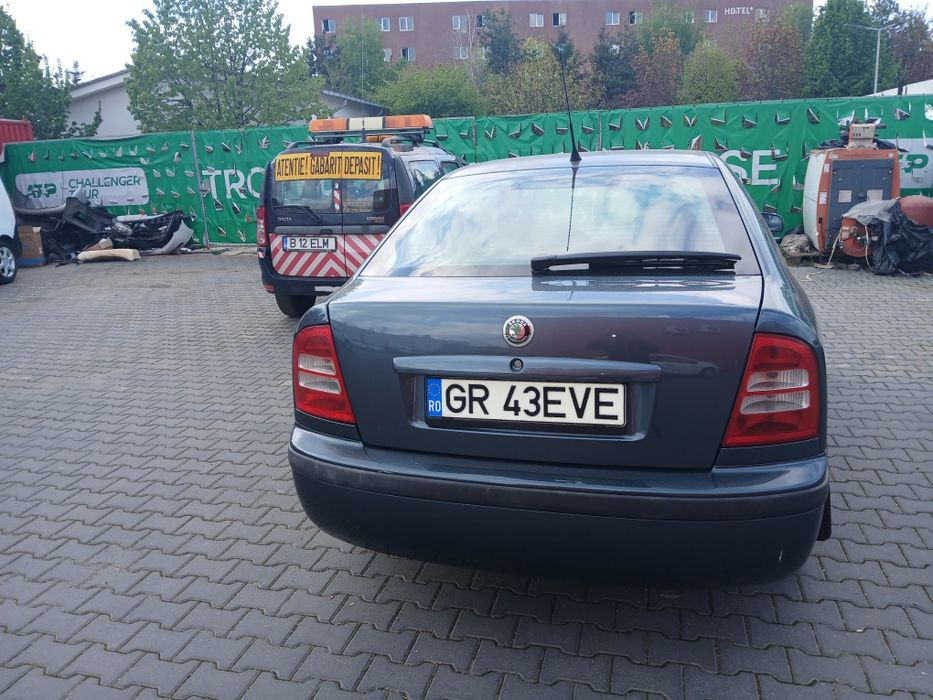 Vând skoda octavia