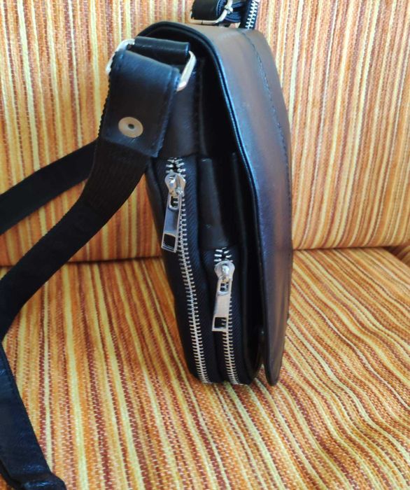 Елегантна дамска чанта, мека естествена кожа