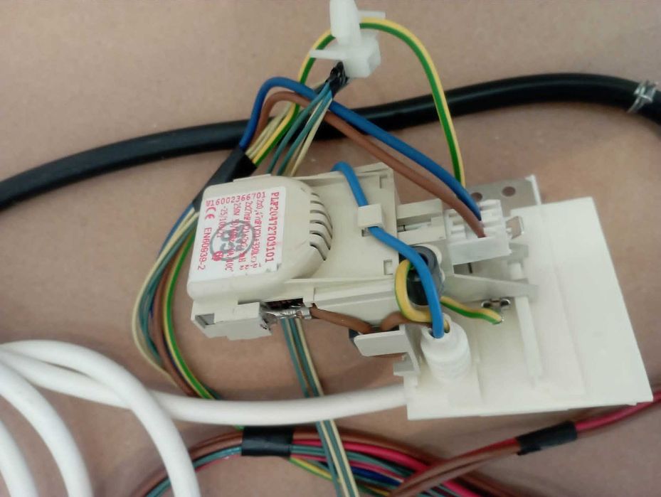 Модул / платка за пералня. Блокировка. Ел. система - INDESIT IWC 71282 ECO, ARISTON, WHIRLPOOL