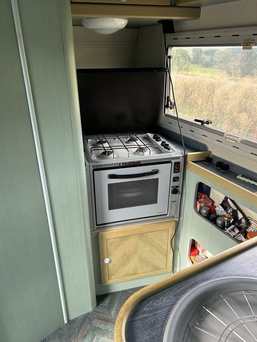 Autorulota Iveco 105000 kilometri