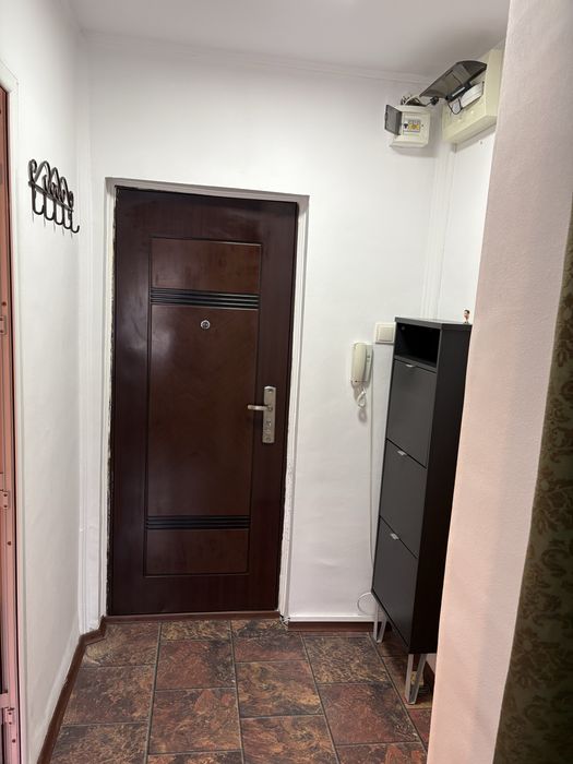 Proprietar inchiriez garsoniera Mall Vitan