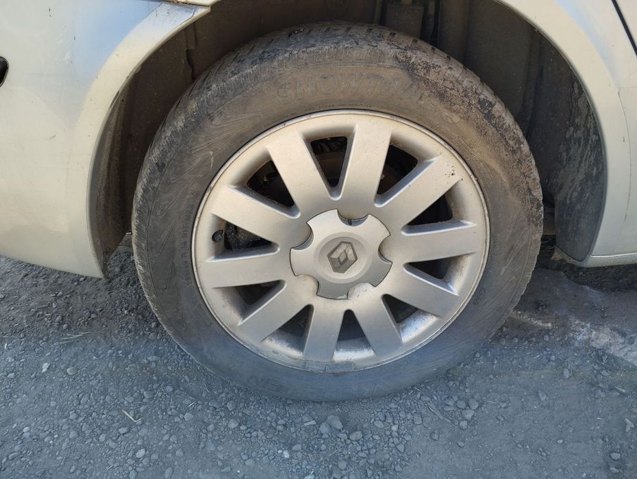 Dezmembrari  Renault LAGUNA 2  2001  > 2007 1.9 dCi Motorina