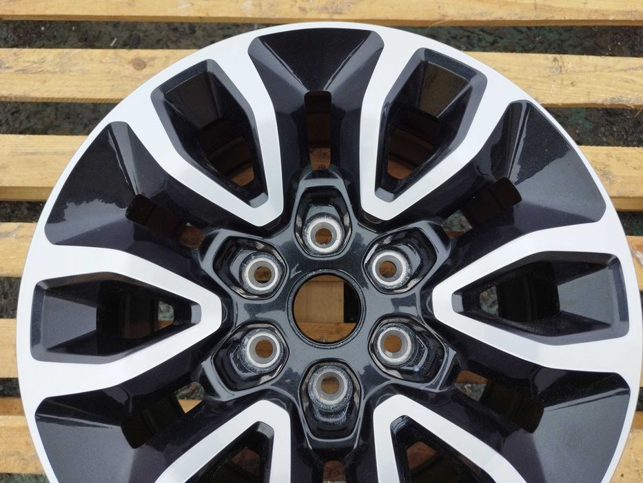 17 джанта 6х135 Ford F 150 SVT Raptor 8,5J et34 Оригинал Чисто Нова