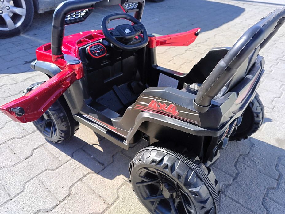 TEXAS акумулаторен джип FAST UTV червен
