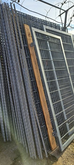 Gard - stâlpi-material tare