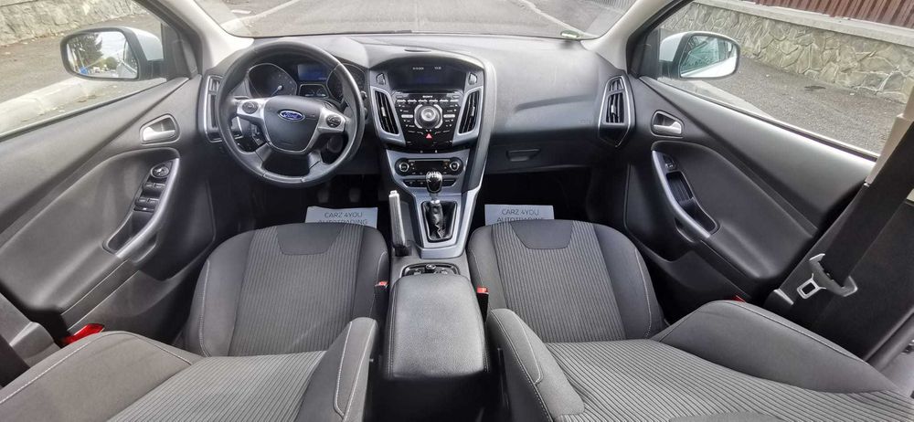 FORD Focus 2013 — imagine 3