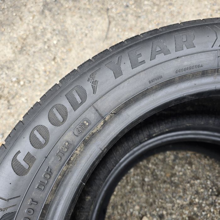 2x 205/55/16 VARA GOODYEAR Stare impecabila