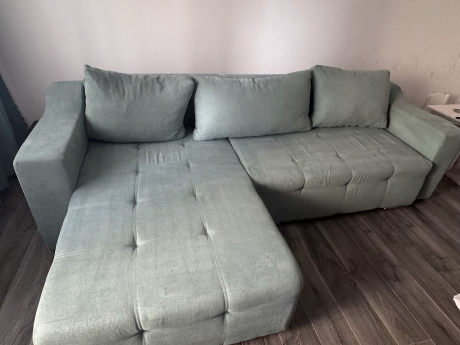 Canapea extensibila 3 locuri 285x167 (extensibil: 160X200)