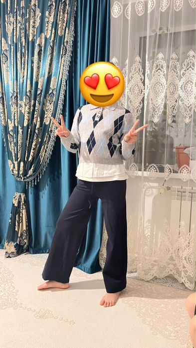 Продам школьные вещи девочке 5-6 класснице