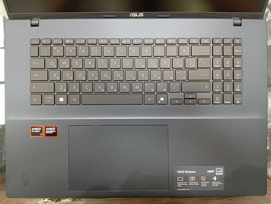 ASUS Vivobook M18 Ryzen R7-260 16GB LPDDR5 1TB SSD IPS 144Hz 300nit