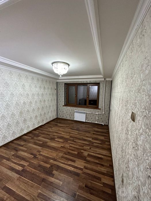Прадаётся 1х 2микрарайоне 1этаж