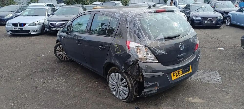 Dezmembrari / Dezmembrez Opel (Vauxhall) Corsa D A12XER cutie viteze manuală 5 trepte ML5 cod culoare GWH