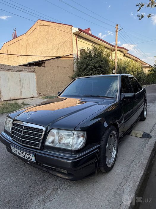 Mercedez benz W124ideal holatda