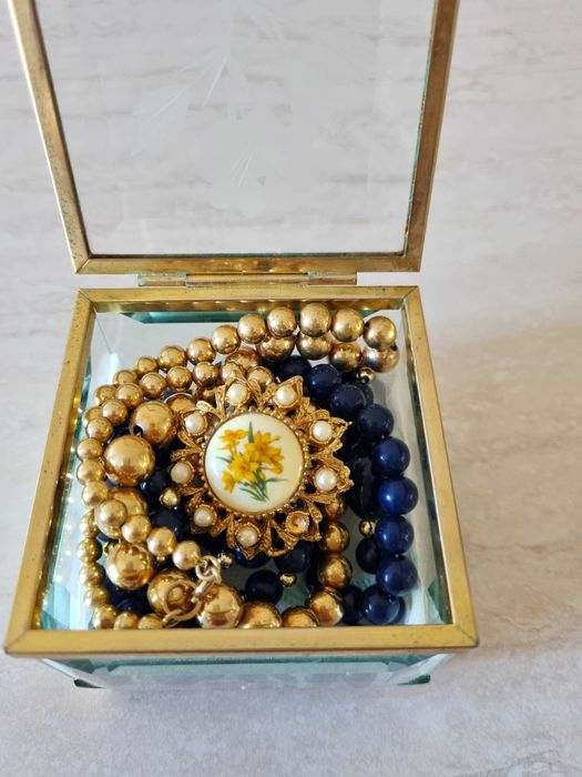 Гердани, пръстени, колие