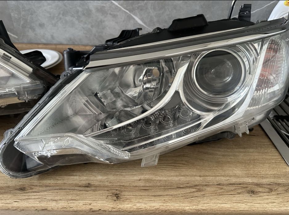 Фары Тойота Камри 55