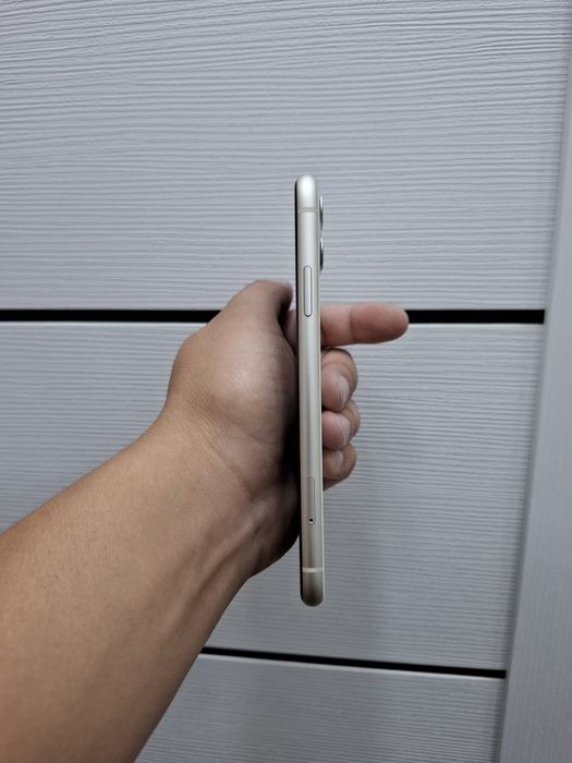 iPhone 11 White (128гб)