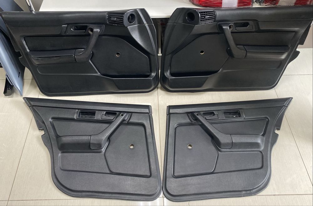 Дверные карты BMW E34