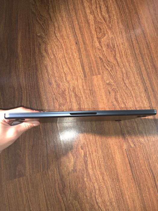 mac book air M3 256гб