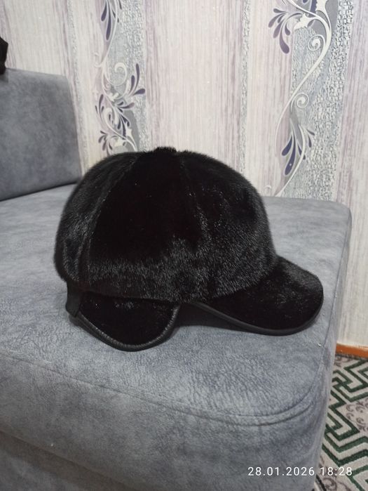 Продам норковые шапки