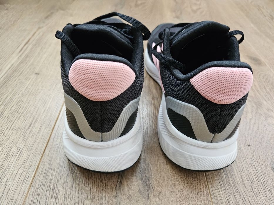 Маратонки Adidas