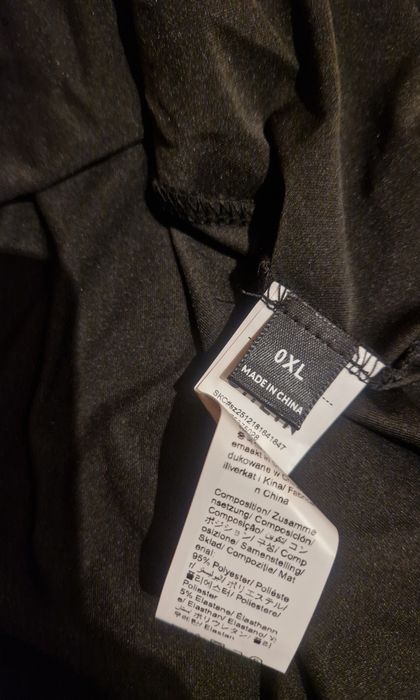 Rochie midi neagră