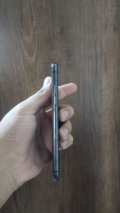 Iphone xs 64 ГБ zor holatda