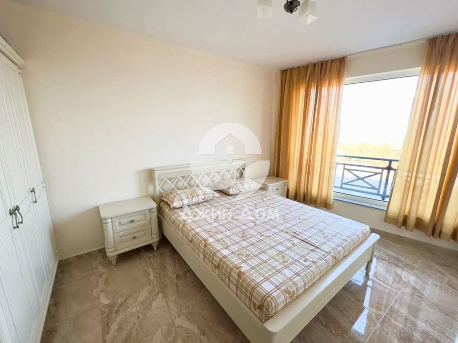 Продава се Двустаен апартамент в Поморие - 61 кв.м за 1968 €/кв.м - Снимка #3