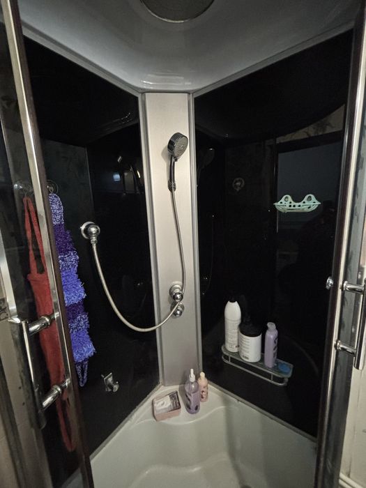 Душивая кабина 40000