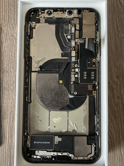 Запчасти на айфон XS max