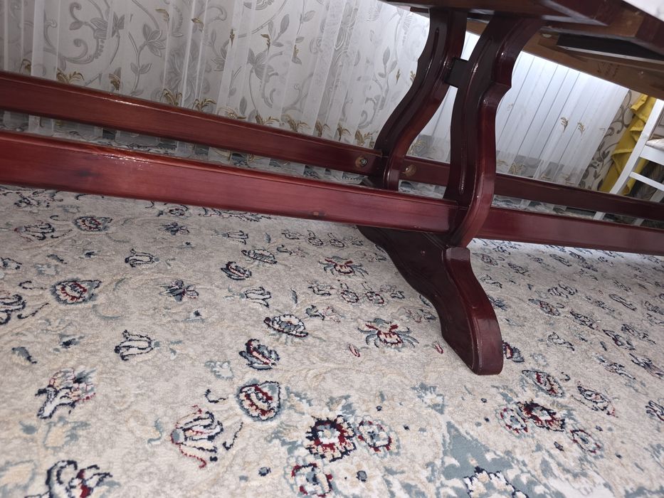 Стол 4,5-5 метр сатылады