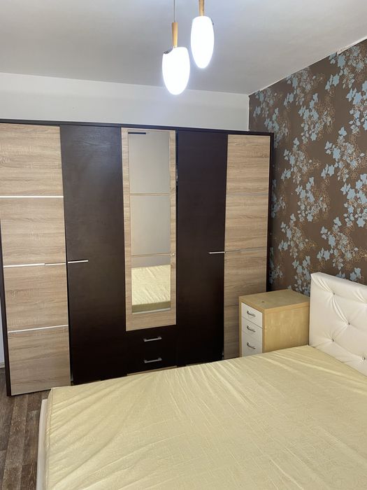Inchiriere apartament 3 camere Metrou Titan