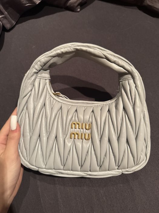 miu miu blue bag