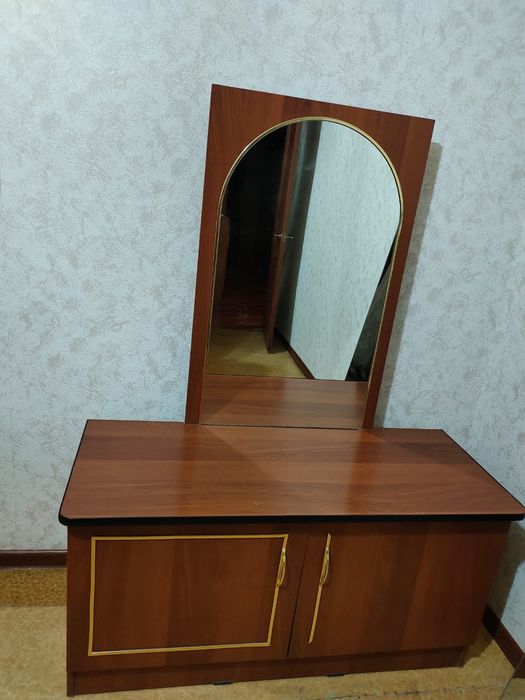 Тумба для спальни