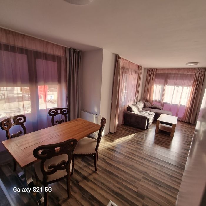 Дава се под наем Двустаен апартамент в София, Кръстова вада - 75 кв.м за 718.08 € - Снимка #1