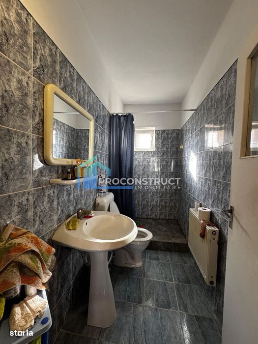 Casa de vanzare | 130 mp utili | 1078 mp teren | Giarmata | 158.000 E