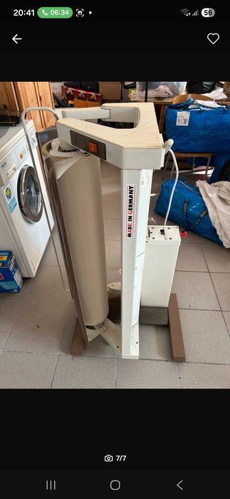 Calandru de călcat haine AEG